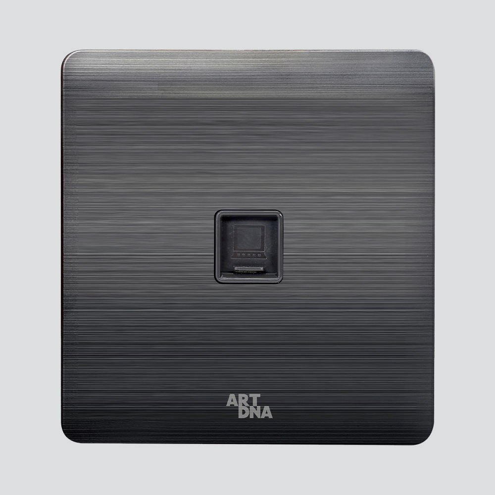 CMPL FCCO 1G CAT6 8P BK A66 DATA