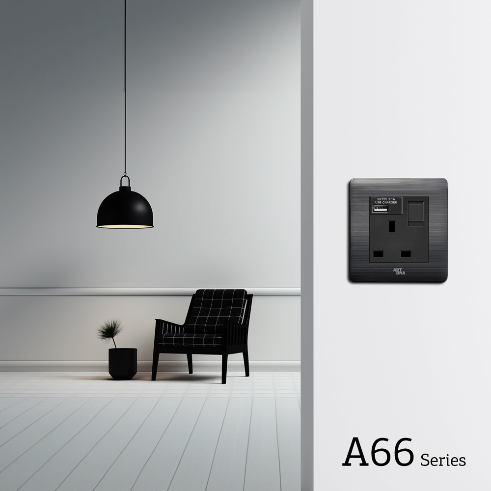 CMPL SOKO 1G SW 13A 2P + USBC BK A66