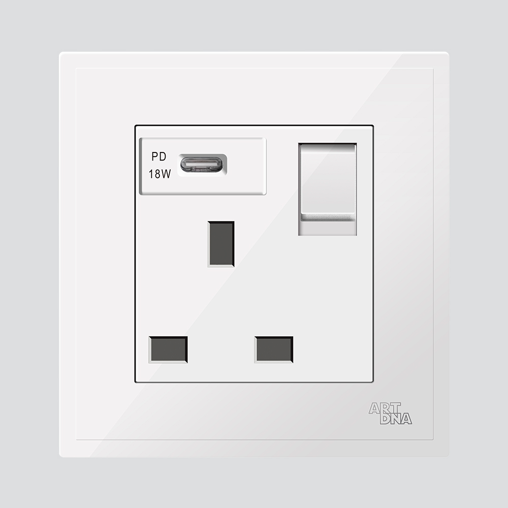 CMPL SOKO 1G SW 13A 2P WH D3+USBC C