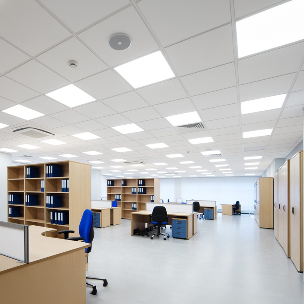 PNLL-R INT-X40W-LED-595x595 DLX