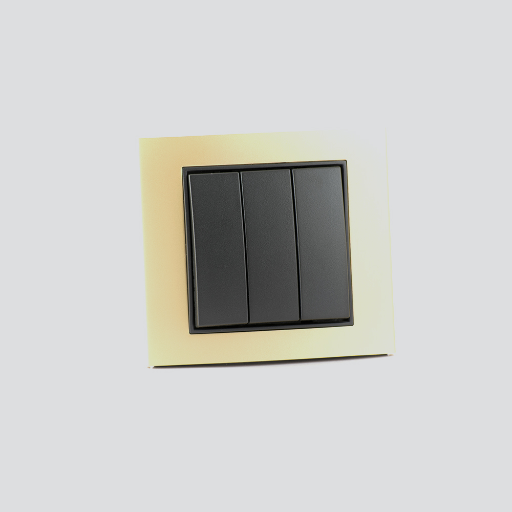 Switch 3G B.3 gold/black