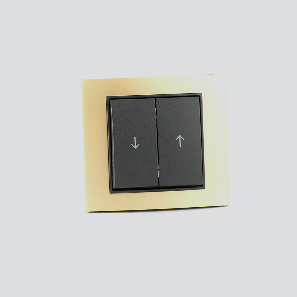 Shutter PB B.3 gold/black